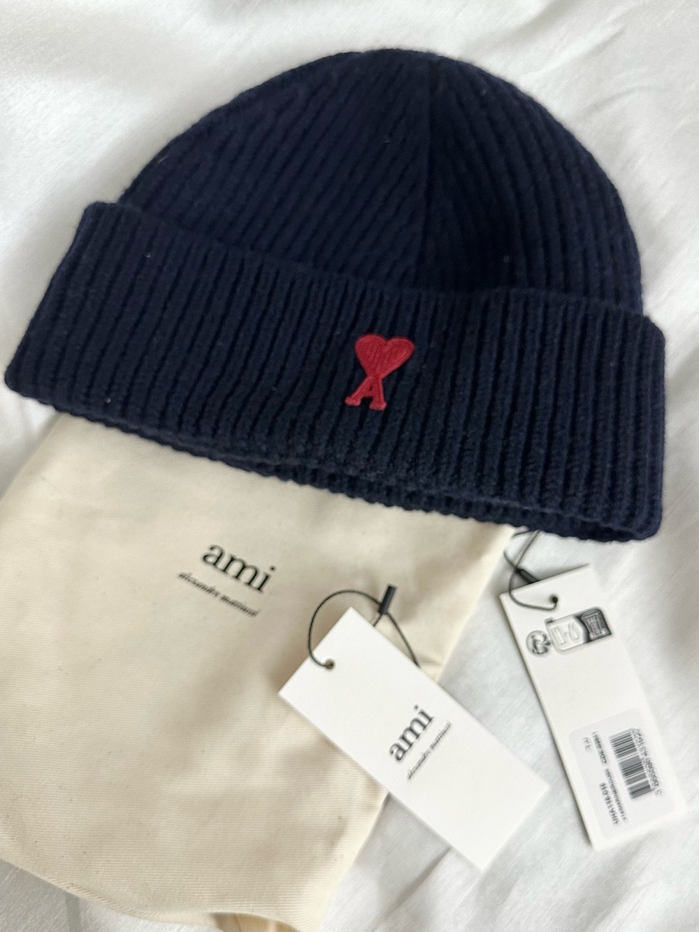 AMI Beanie in Navy